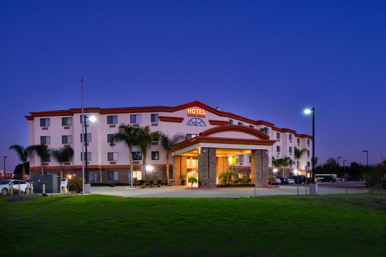 Hotel Chino Hills (Adults Only) Екстериор снимка